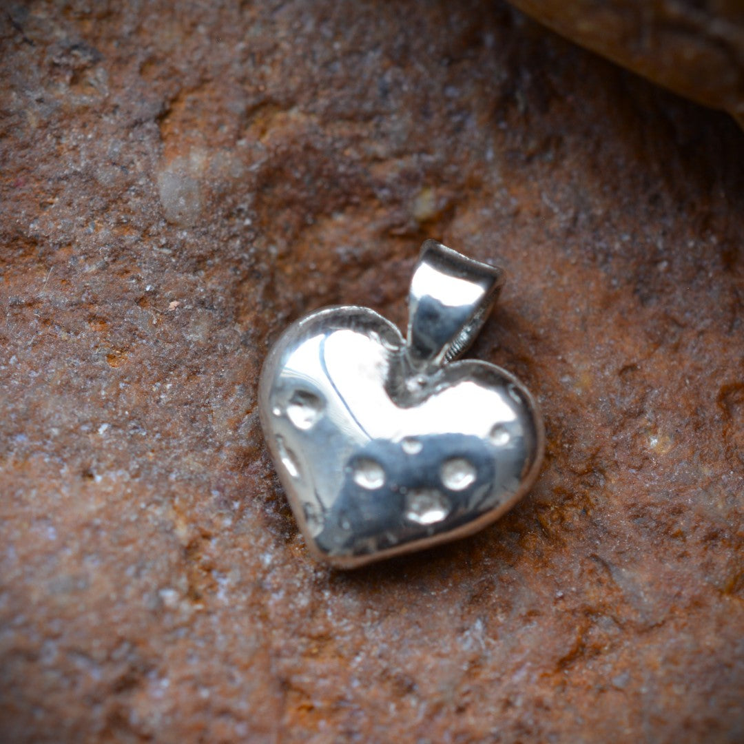 Сребърен медальон сърце 925 – мини артистичен дизайн | Арт Дива
