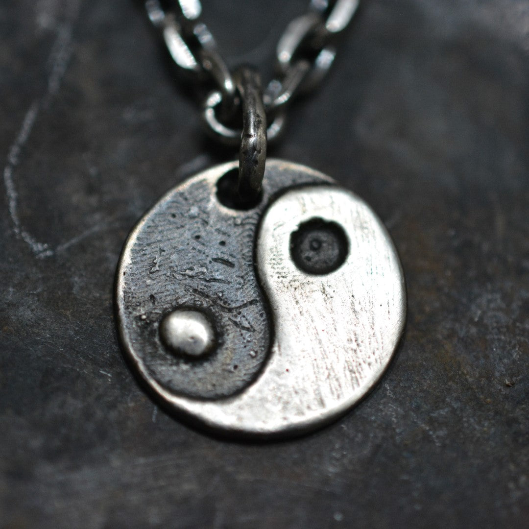 Сребърен медальон 925 „Ин и Ян“ – символ на баланс и хармония | Арт Дива