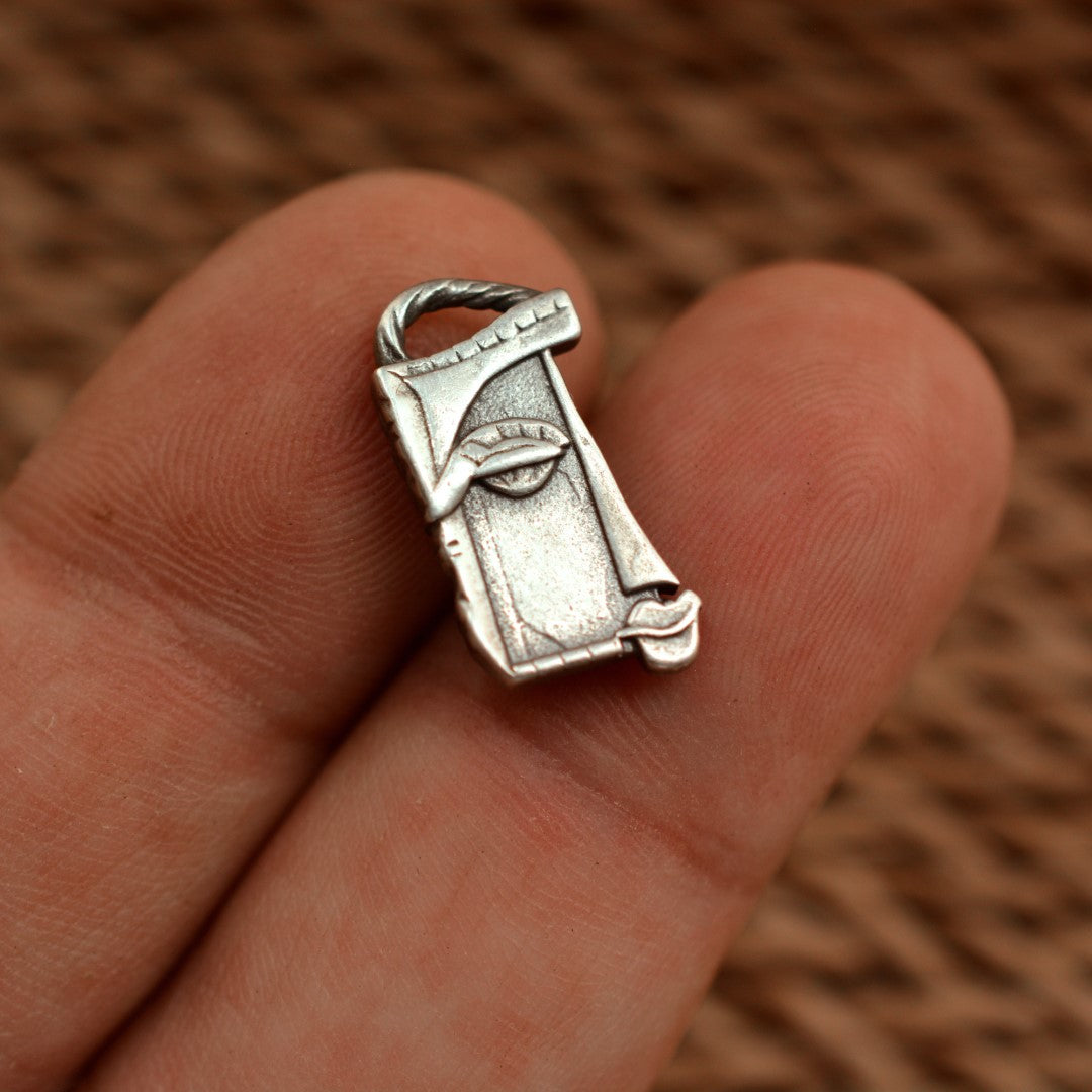 Сребро 925 Лицето на Муза | Артистично Бижу за Творчески Души | Ръчно Изработено Скулптурно Бижу от Art Diva | Бохо Рюстик Стил