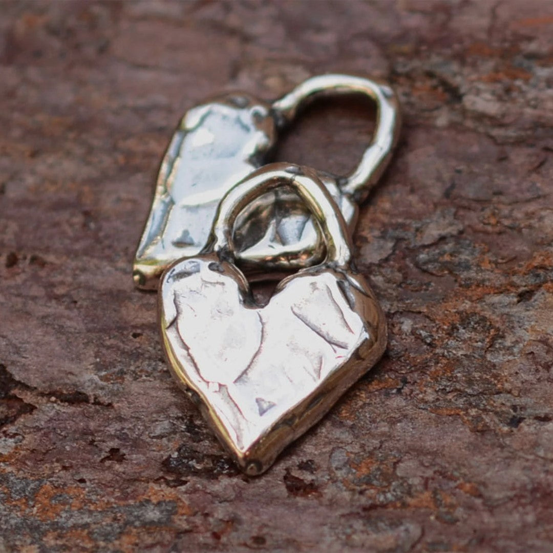 Сребърно бижу 925 – любовен медальон „Малко Сърце“, талисман за обич и свързаност, бохо стил, ръчна изработка | АртДива
