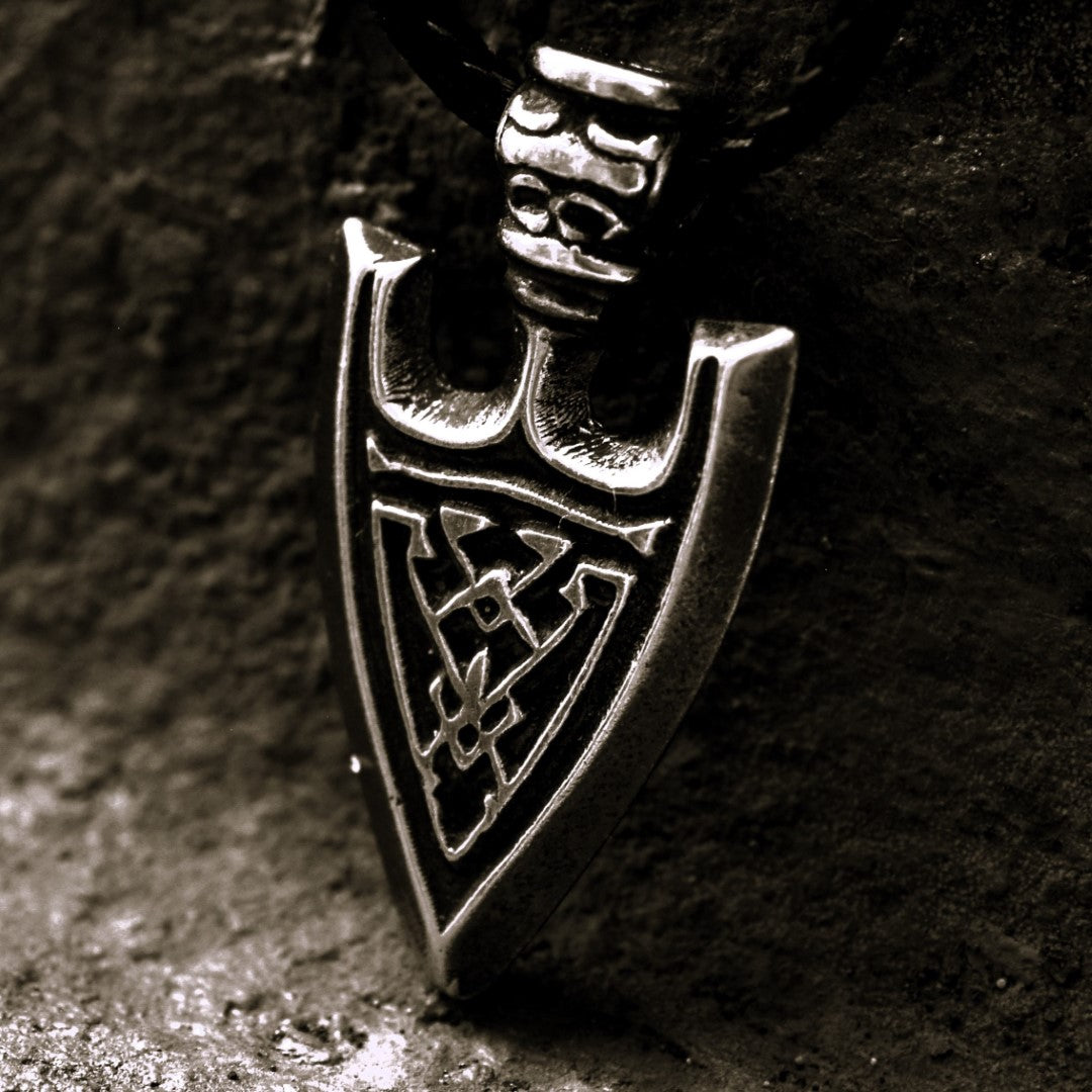 Сребърен медальон 925 „Връх на стрела“ | Талисман за защита и сила | Бохо рустик скулптурно бижу, ръчна изработка | ArtDiva