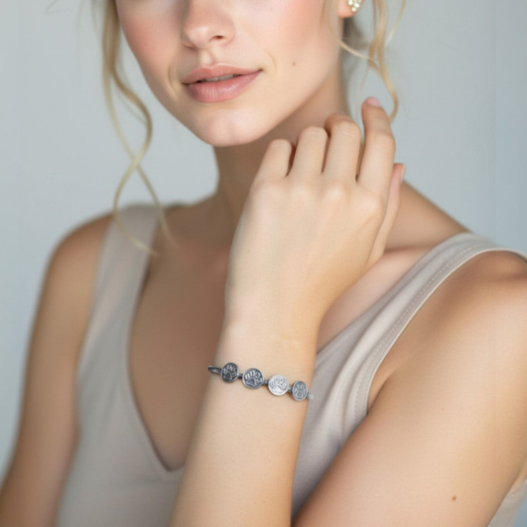 Сребърна гривна 925 с лапички | Регулируема бохо рустик гривна, ръчна изработка | Арт Дива