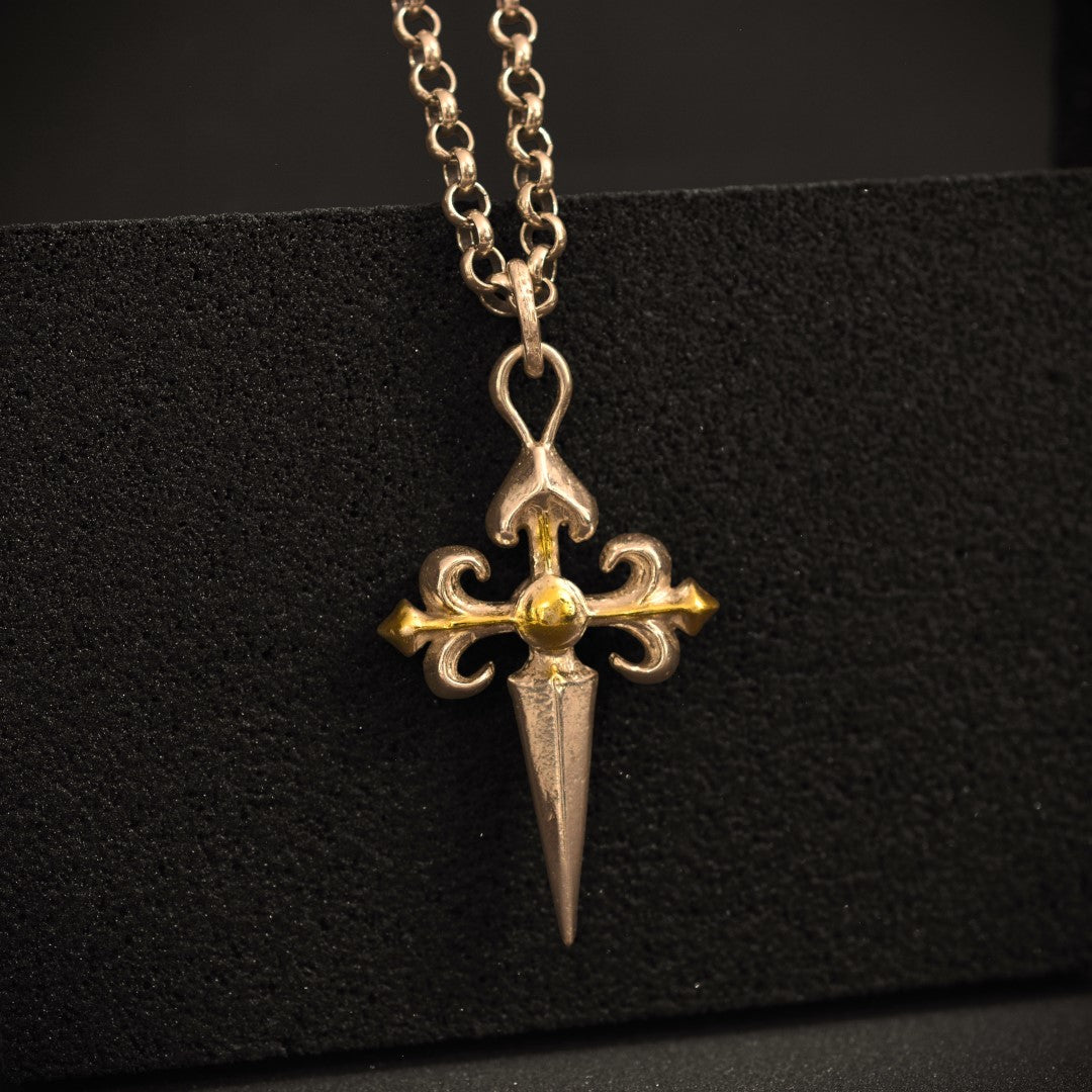 Сребърен медальон 925 „Орнаментален кръст“ | Талисман за духовна сила и закрила | Бохо рустик скулптурно бижу, ръчна изработка | ArtDiva