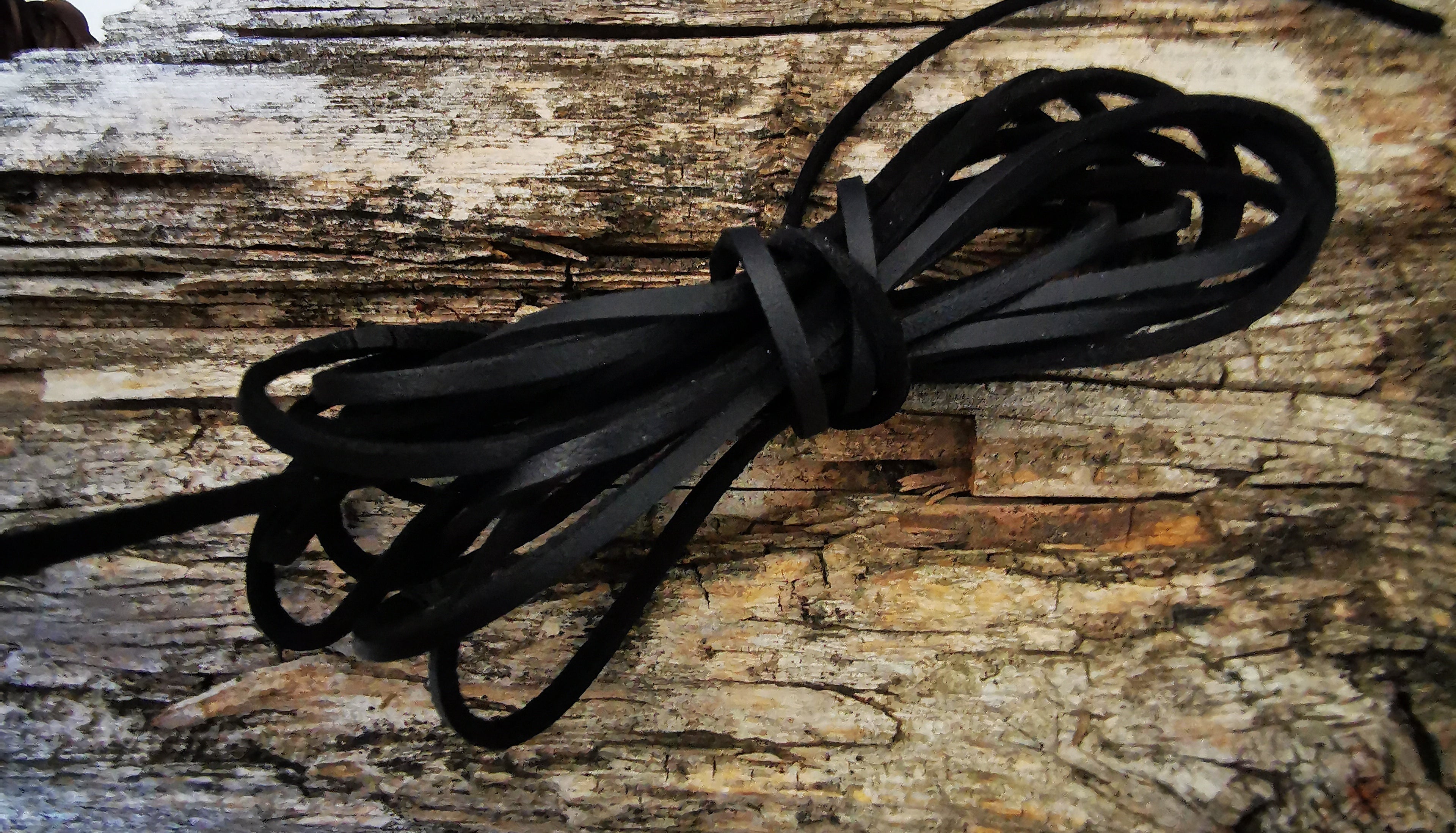 Кожена каишка 1 метър 