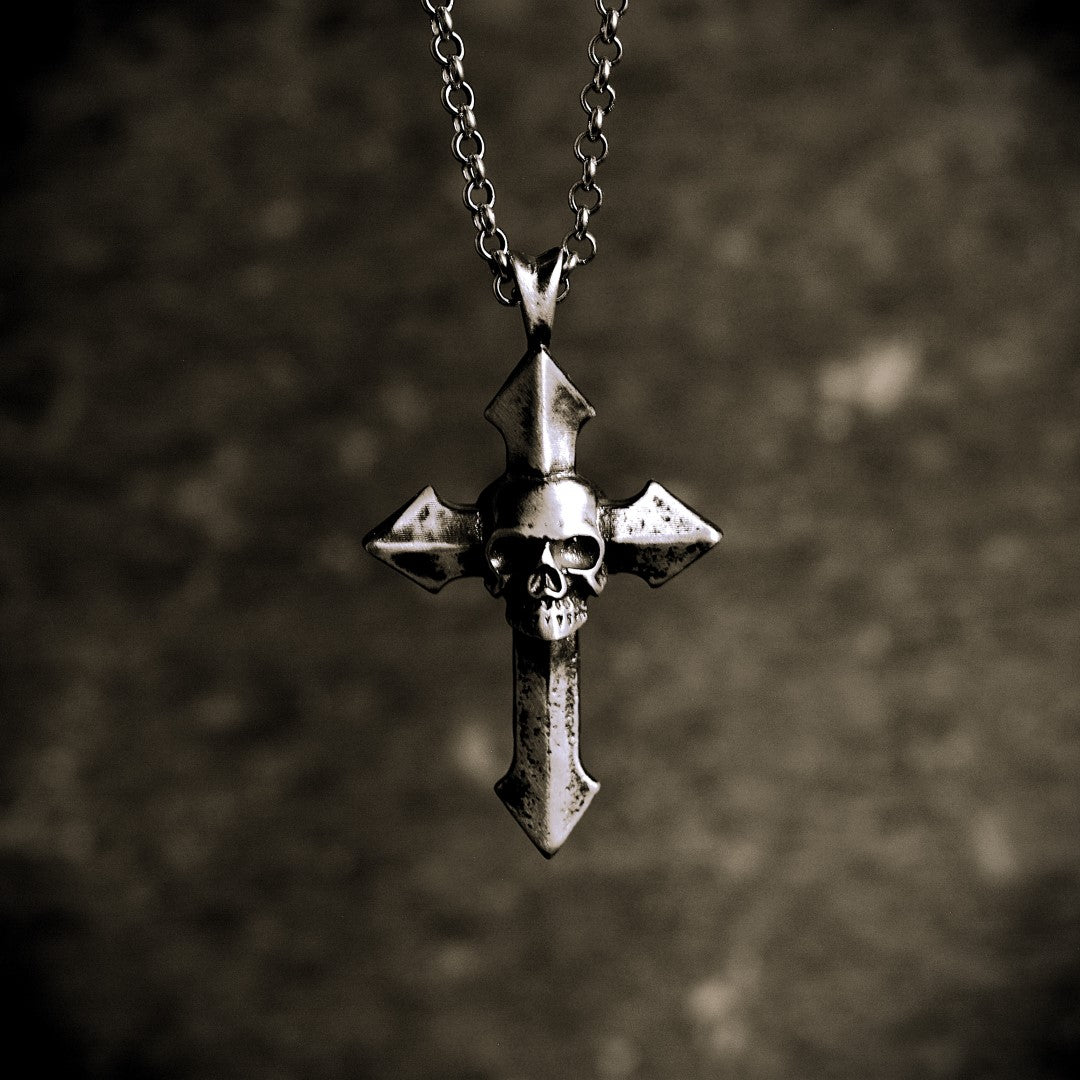 Сребърен медальон 925 „Memento Mori“ – мъжки кръст със символ на смъртта и вечността | Арт Дива