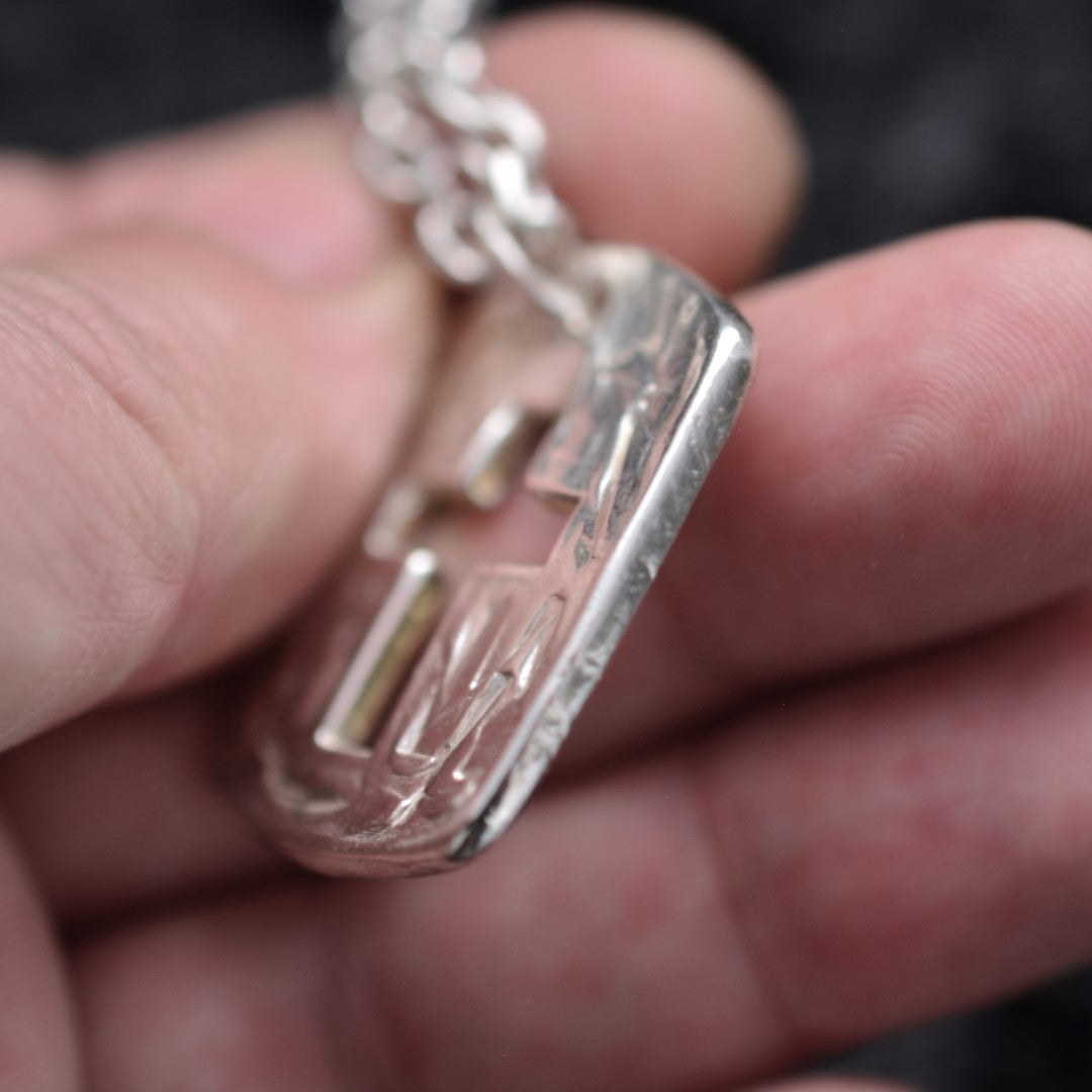 Сребърен мъжки кръст 925 – масивен ръчно полиран медальон с изрязан кръст | Бохо рустик бижу | ArtDiva