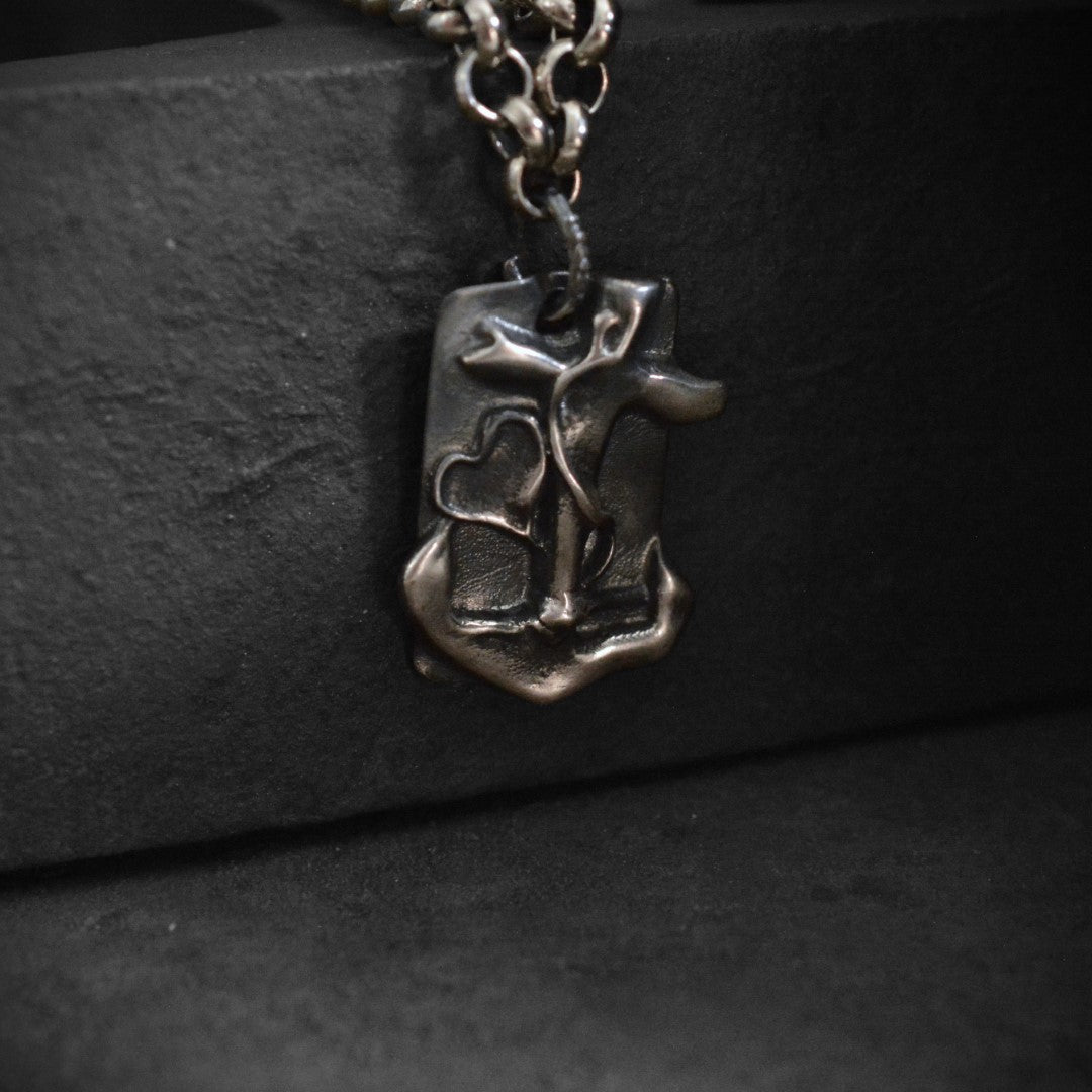 Мъжки медальон Сребро 925 „Вяра, Надежда и Любов“ | Бохо – Рюстик – Скулптурни Бижута | Ръчна изработка | Арт дива