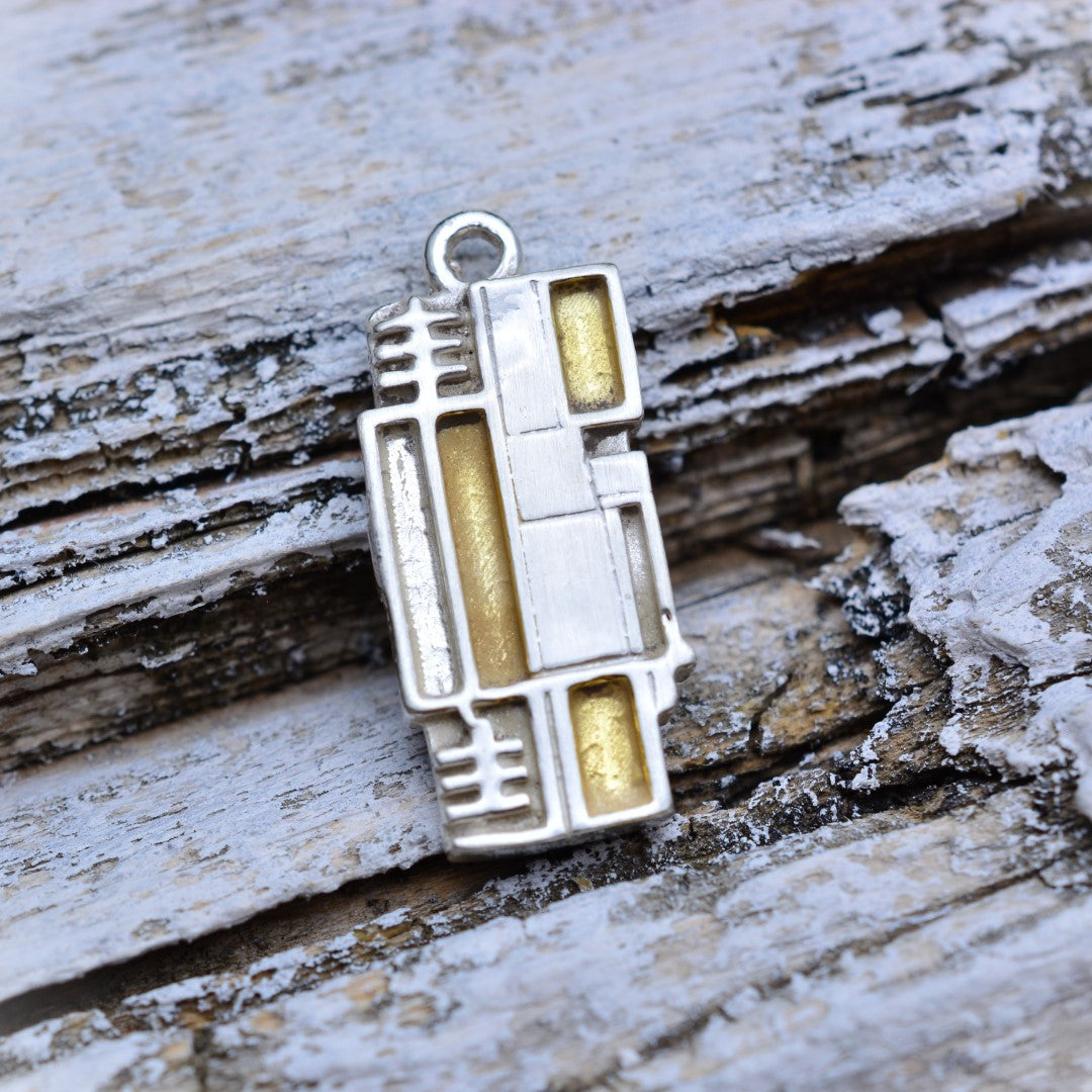 Сребърен медальон 925 „Генезис“ със златни акценти | Артистично скулптурно бижу | Арт Дива