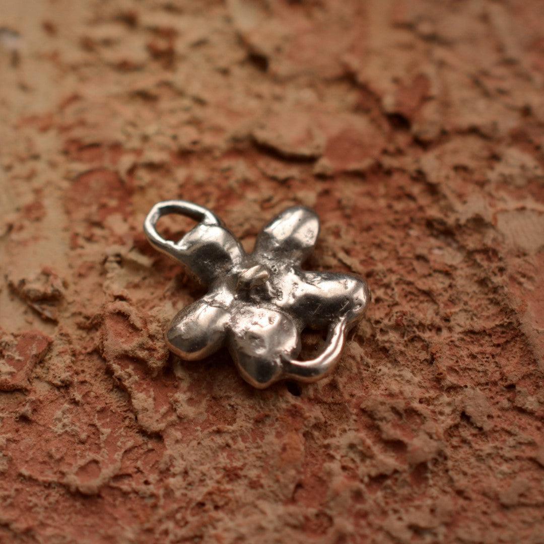 Сребърен елемент 925 “цвете” – талисман за хармония, скулптурни бижута, бохо стил, ръчна изработка, подходящ подарък за майка, дъщеря или приятелка  Арт Дива