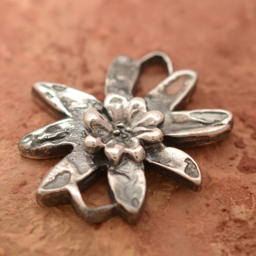 Сребърен елемент 925 “цвете” – талисман за хармония, скулптурни бижута, бохо стил, ръчна изработка, подходящ подарък за майка, дъщеря или приятелка | Арт Дива