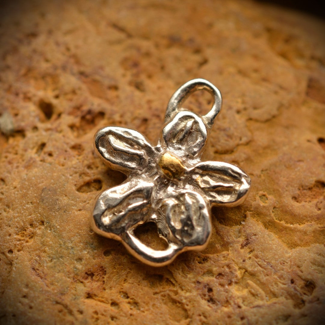 Сребърен медальон цвете 925 – бохо талисман за хармония | Арт Дива