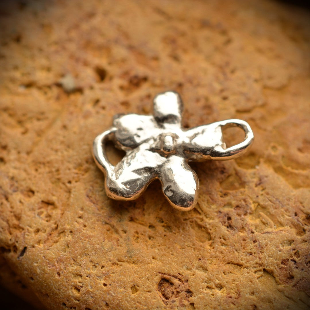 Сребърен медальон цвете 925 – бохо талисман за хармония | Арт Дива