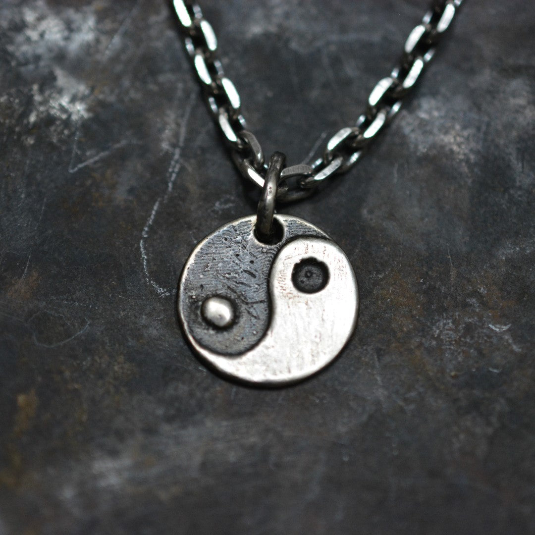 Сребърен медальон 925 „Ин и Ян“ – символ на баланс и хармония | Арт Дива