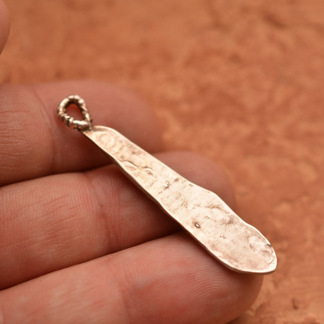 Сребърен медальон 925 „Крило на водно конче“ – символ на лекарството и трансформация | Ръчно изработено скулптурно бижу | Бохо и рустик стил | Арт Дива