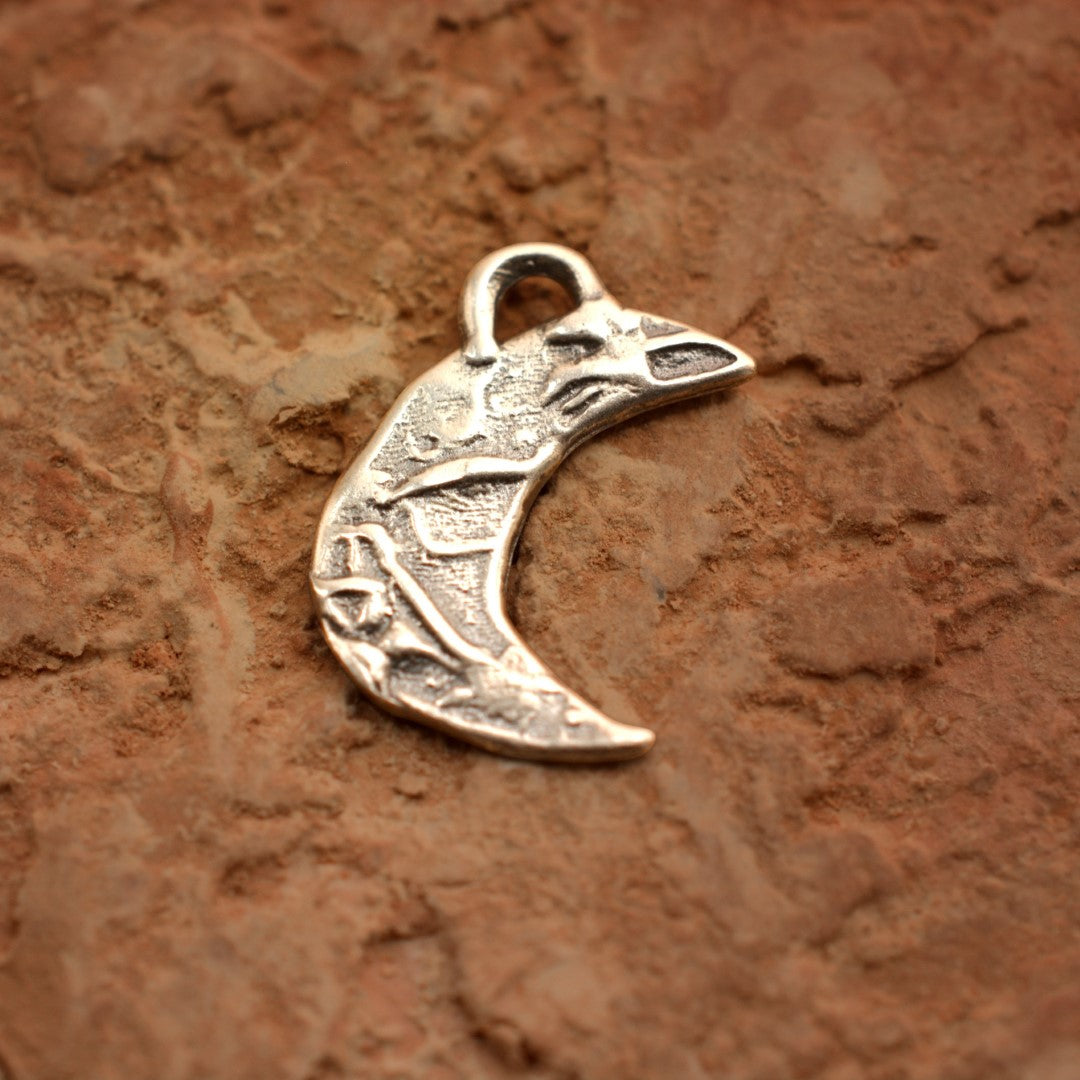 Сребро 925 висулка амулет полумесец | Талисман за интуиция и ново начало | Бохо рюстик скулптурни бижута | Ръчна изработка Art Diva