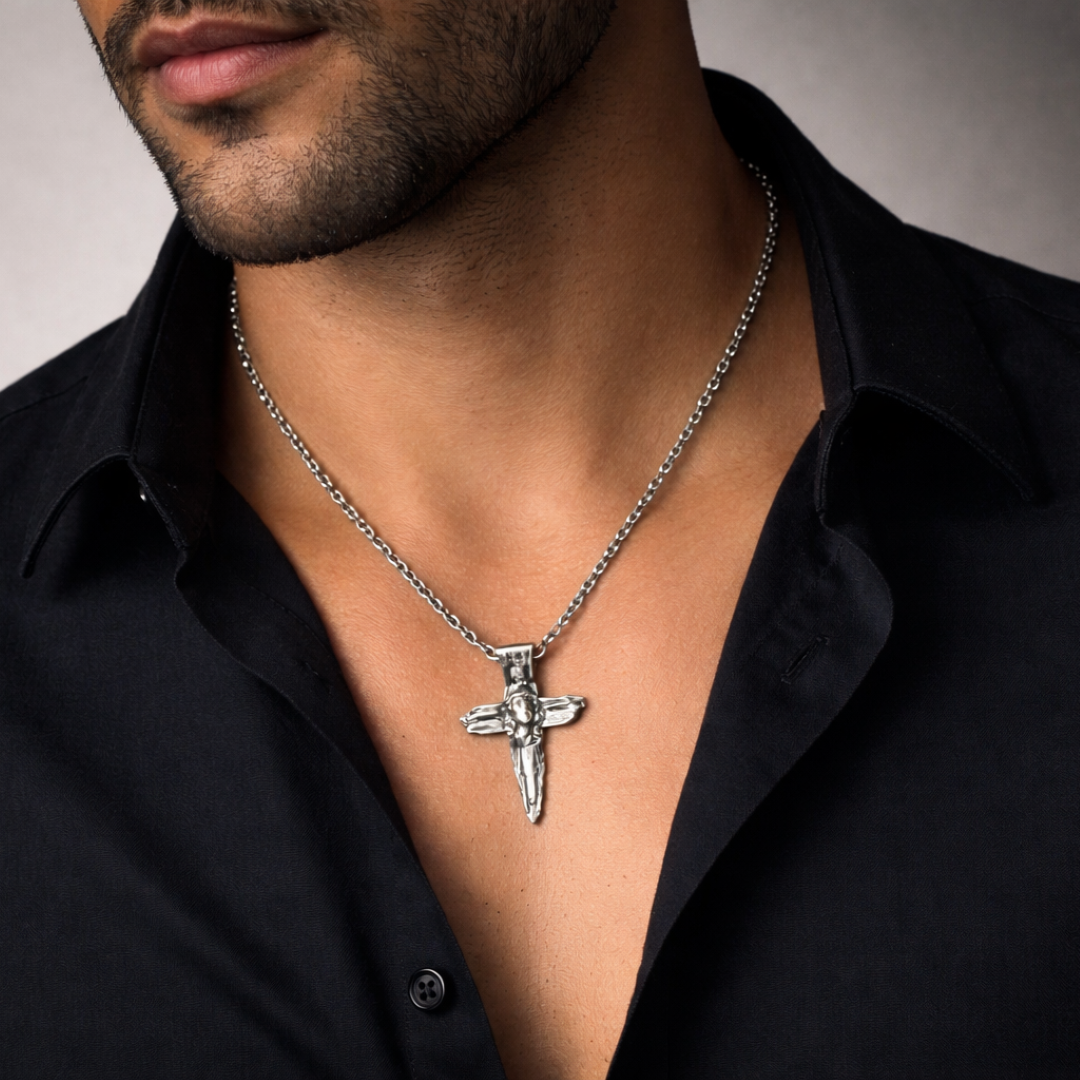 Сребърен кръст с Исус Христос – ръчно изработена висулка от стерлингово сребро 925, религиозен медальон за вяра и защита | Арт Дива