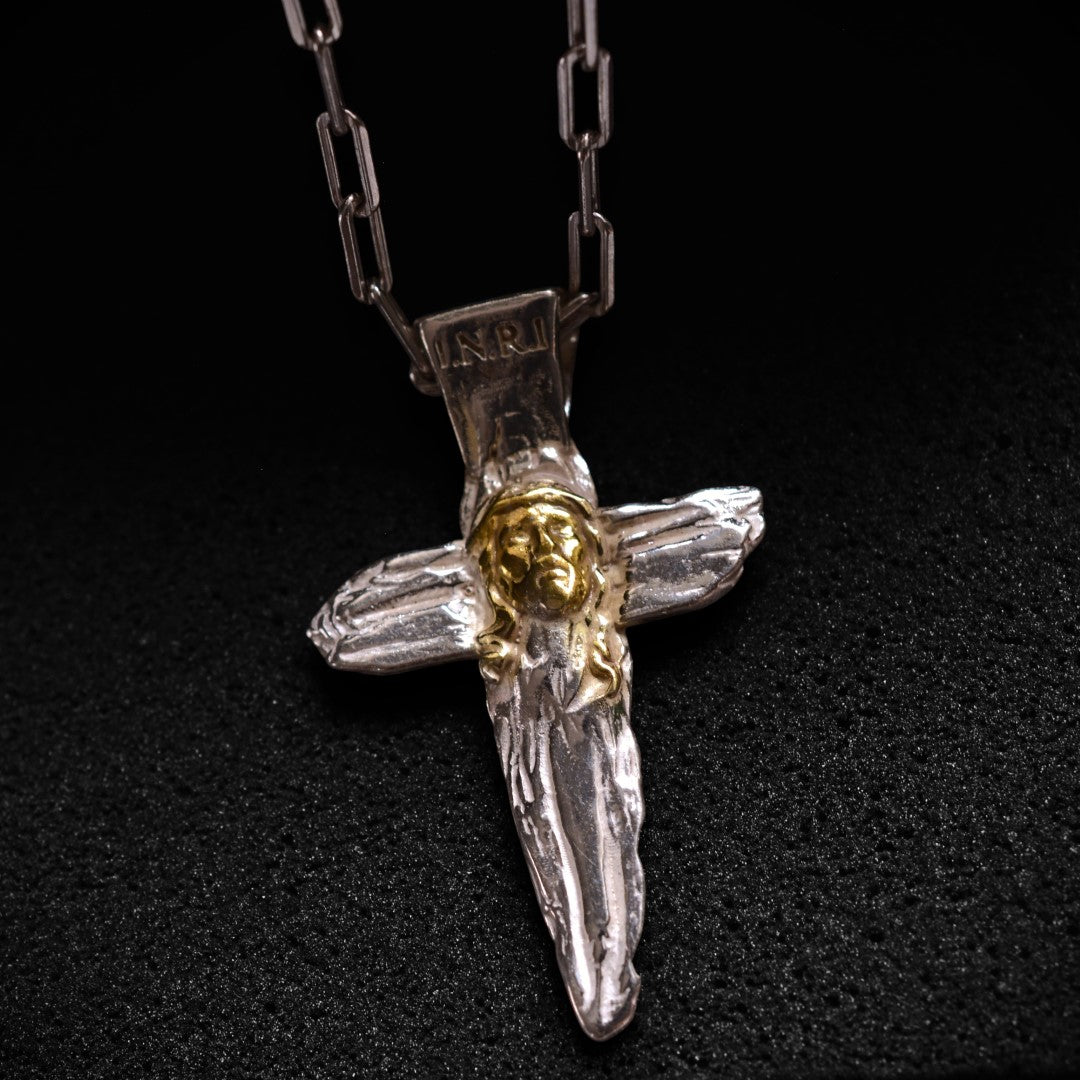 Сребърен медальон 925 „Исус Христос“ | Талисман за вяра и защита | Ръчно изработено бохо-рустик скулптурно бижу със златни акценти | ArtDiva