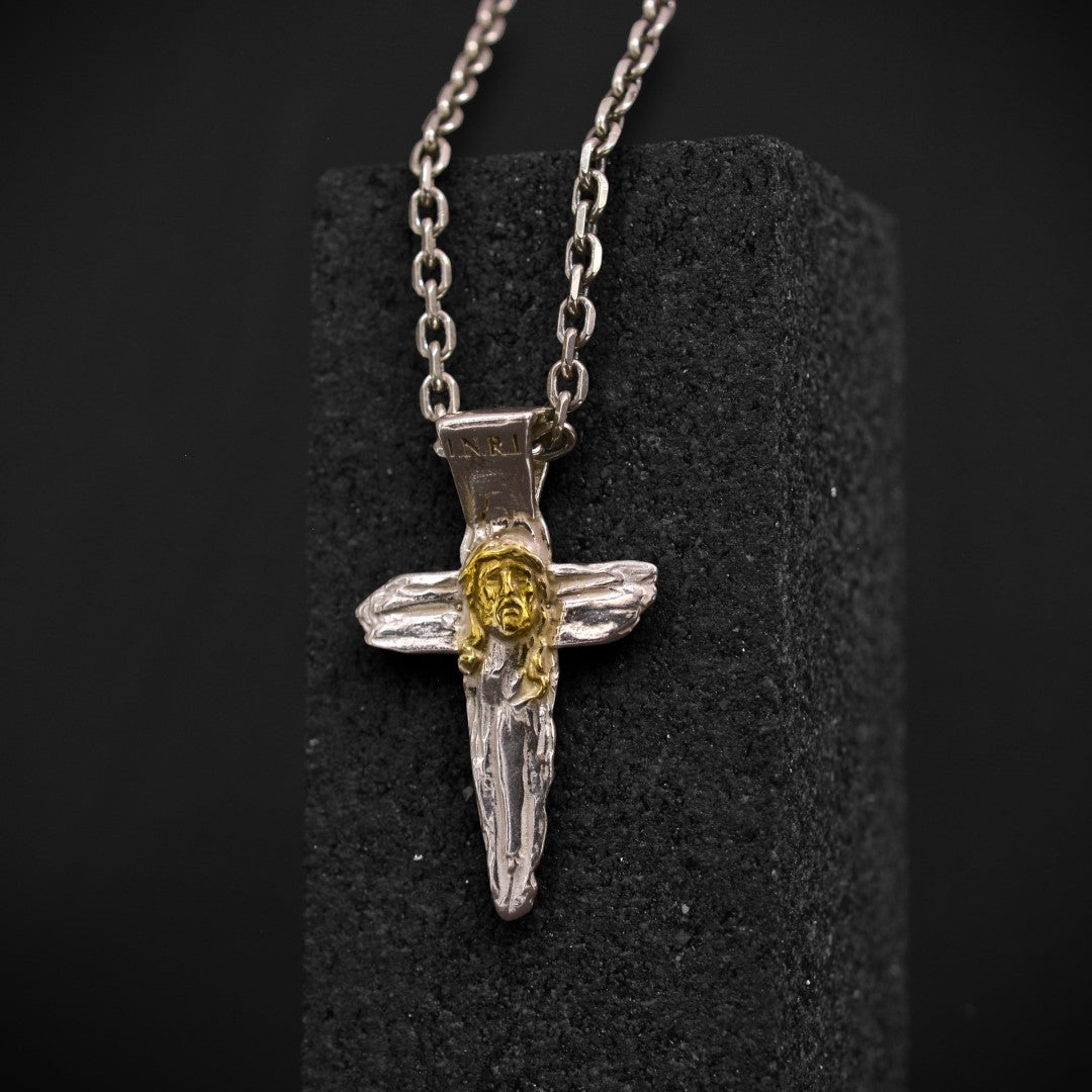 Сребърен медальон 925 „Исус Христос“ | Талисман за вяра и защита | Ръчно изработено бохо-рустик скулптурно бижу със златни акценти | ArtDiva